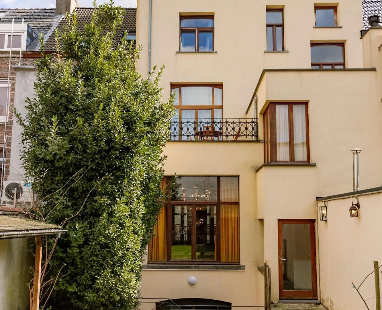 Huswell - Stay At Cape Montigny In Ghent