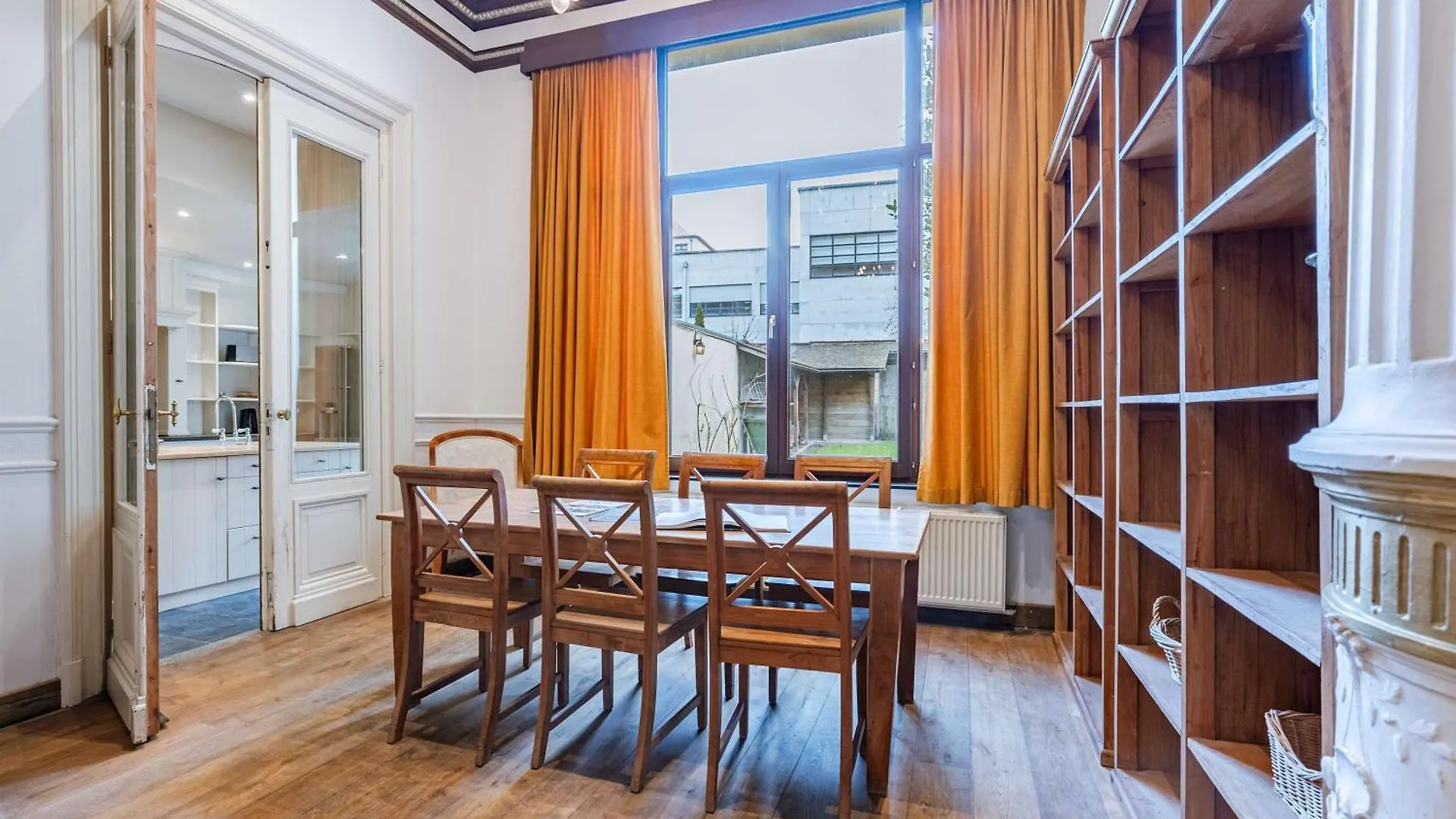 Huswell - Stay At Cape Montigny In Ghent Holiday home